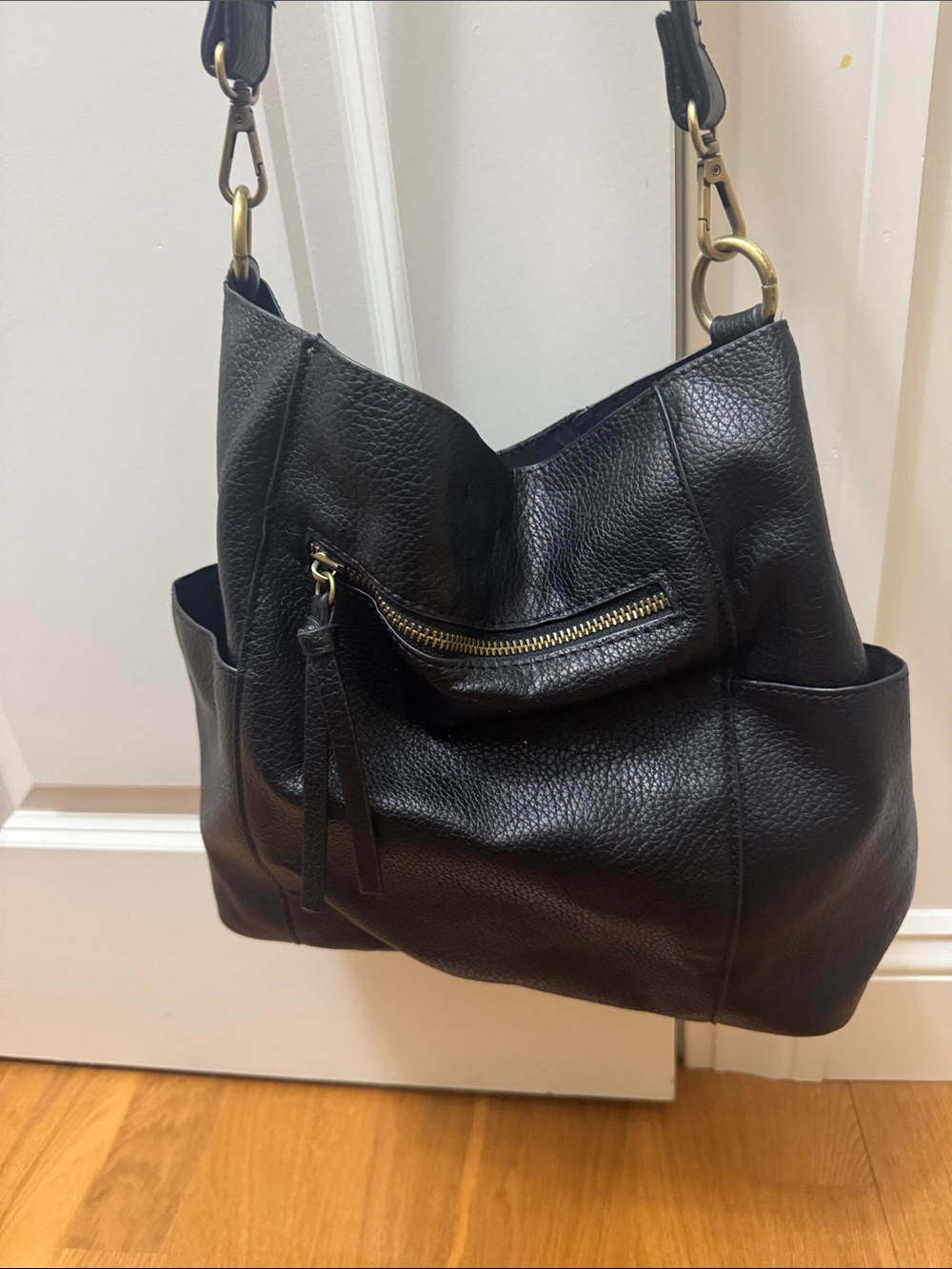 Black Shoulder Hobo Bag - Classic Everyday Tote